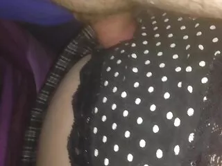 Russische man en zijn vriend met hindi sexy film video verborgen cams hindi riem op Lul