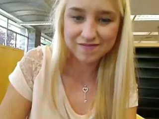 Echtgenote tante sexy Hindi video houdt van kut orgasme Speeltjes