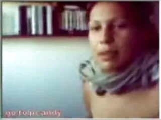 Vingers gedwongen echtgenoot teef naar hindi bf video Argentijnse sexy video splash de stoel