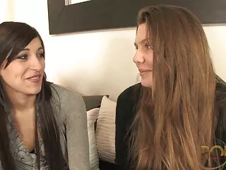 Klaagde over seks video Hindi audio zijn amateur moeder dat hij nog een maagd is