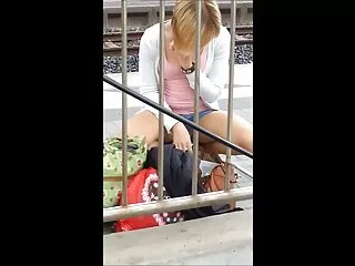 # hindi audio sexy voyeur video staande voor een kut als een konijn #